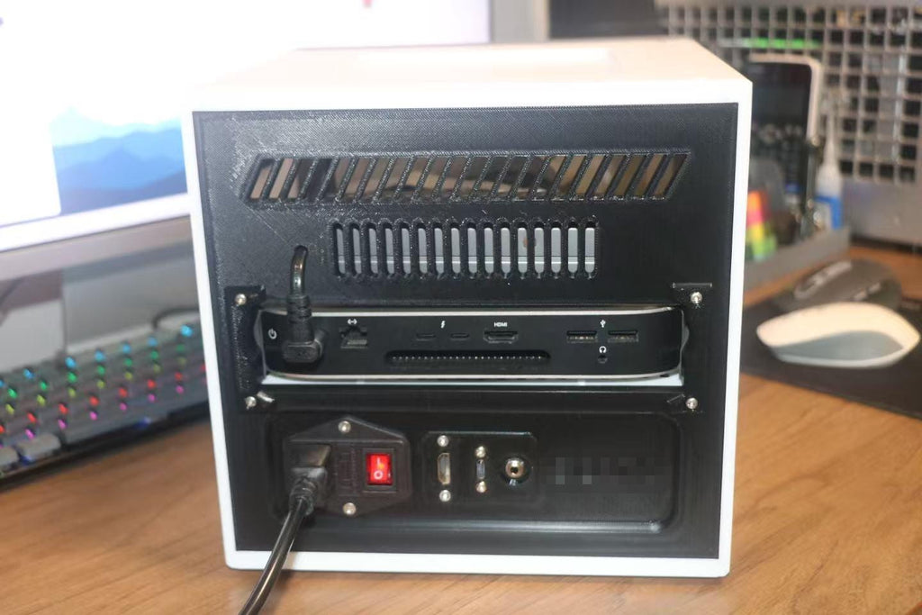 Vintage CRT-Inspired Desktop Monitor | 9.7" 2K Display | Retro Design with Modern Features